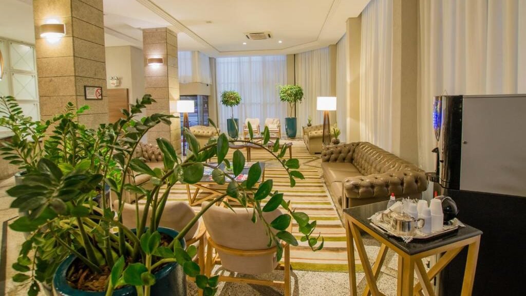 70591082 edited Hotel 4 estrelas em Curitiba: 10 opções para se hospedar bem