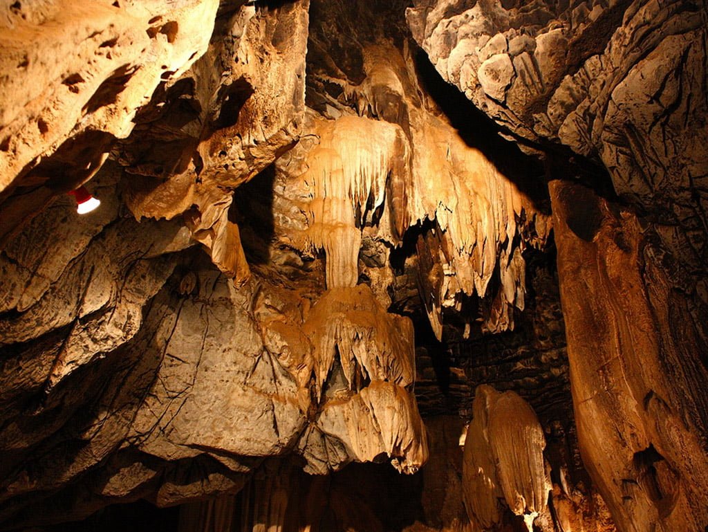 Atracao_Africa_do_Sul_Cavernas