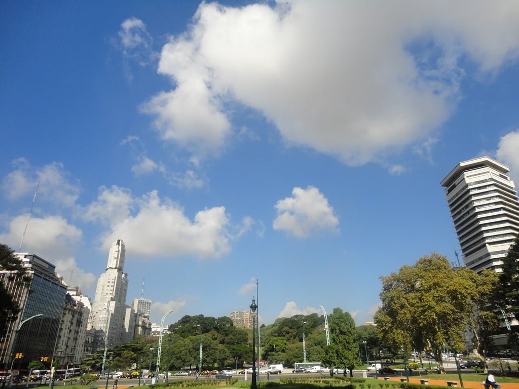 Buenos aires-Plaza-Costanera