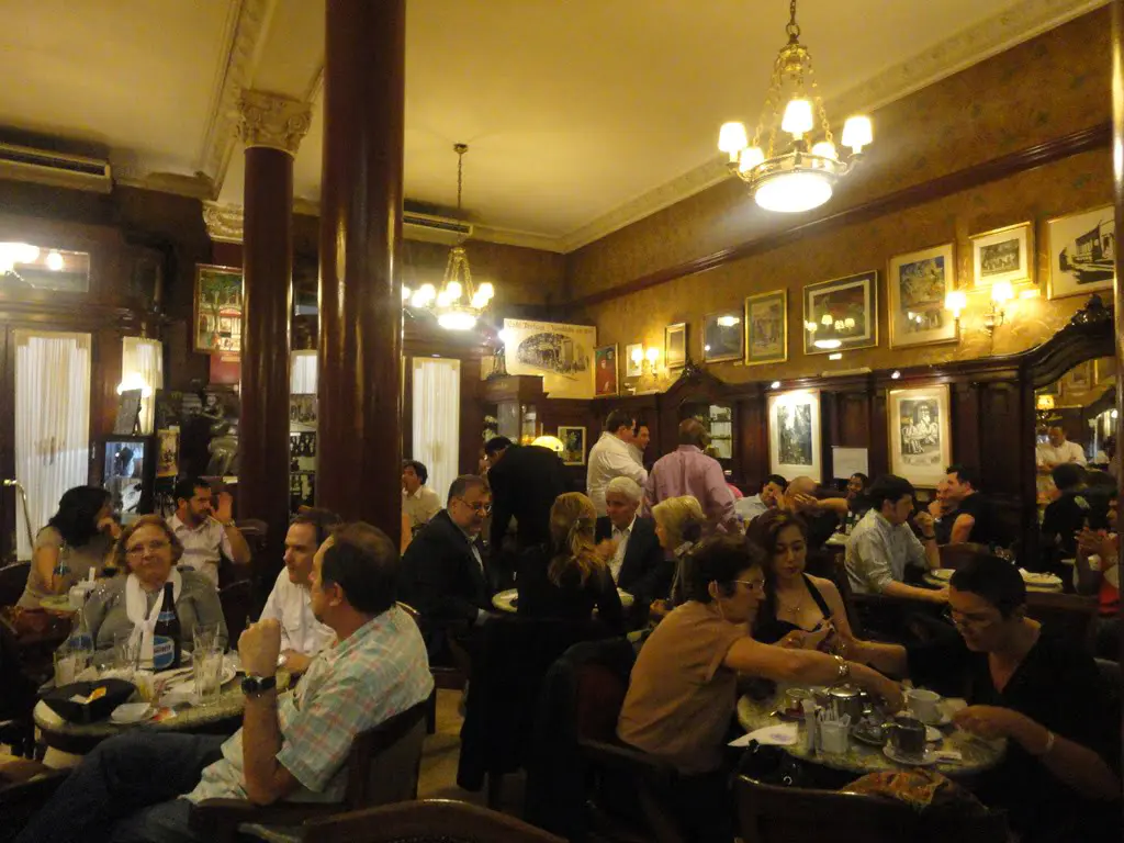 Café Tortoni - Salão do café - buenos aires