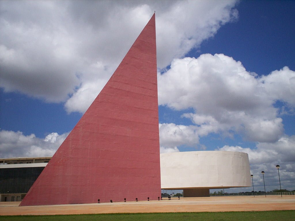 Centro_Cultural_Oscar_Niemeyer_Goiania_Ponto_Turistico