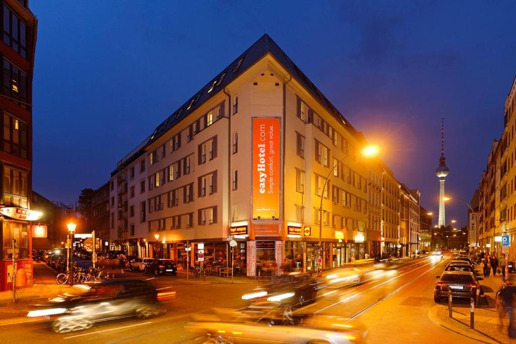 hoteis em berlim - easy hotel berlin hackescher markt