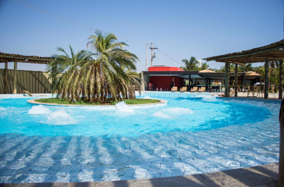 Hotéis em Aparecida do Taboado - Grandes Lagos Resort e Parque Aquático.