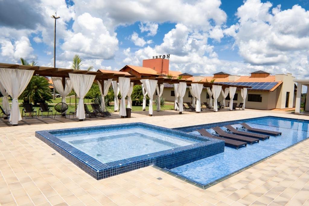 Hotéis em Dois Vizinhos - Hotel Lago Dourado
