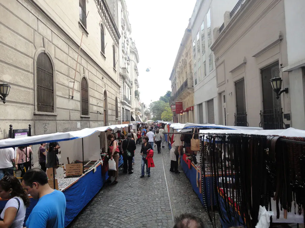 o-que-fazer-buenos-aires-feira-san-telmo