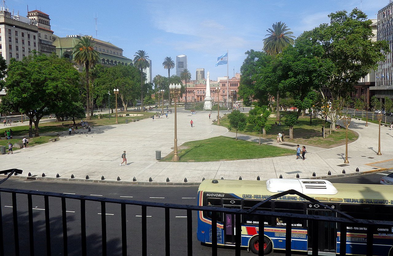 Praça de Mayo da vista de cabildo | ILoveTrip