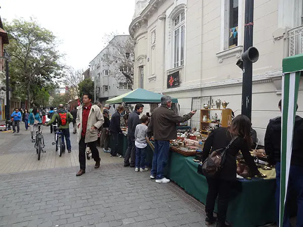 Feira de livros e antiguidades - Lastarria