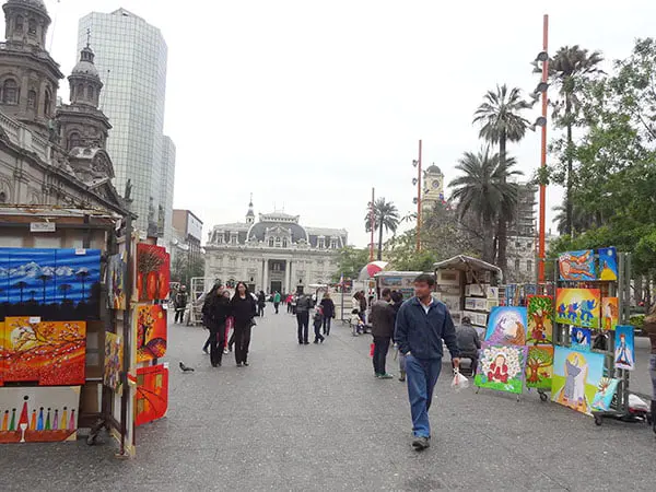 Plaza de Las Armas - Quadros e outros artistas de rua